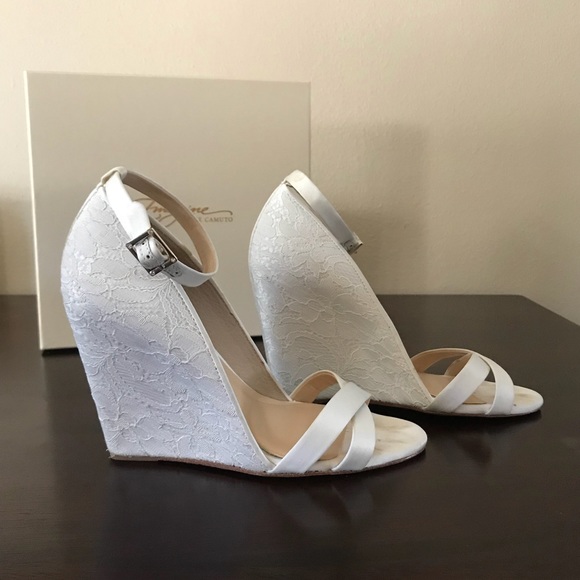 vince camuto wedding heels